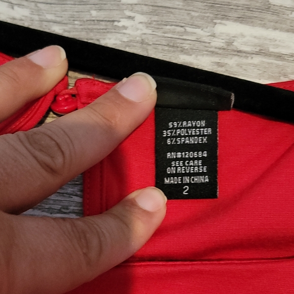 TORRID size 2 red top - Picture 3 of 5